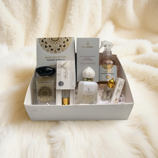 Box Tahara Vanilla sur fond beige cosy, ambiance douce et chaleureuse.