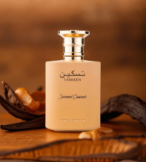 Flacon du parfum gourmand unisexe Caramel Cascade Paris Corner avec des notes de caramel et vanille.